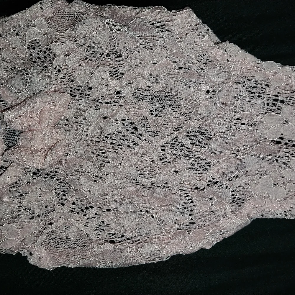 Sheer Pink Lace Newborn Baby Onsie Floral Pattern and Form-Fitting Design - Picture 2 of 6